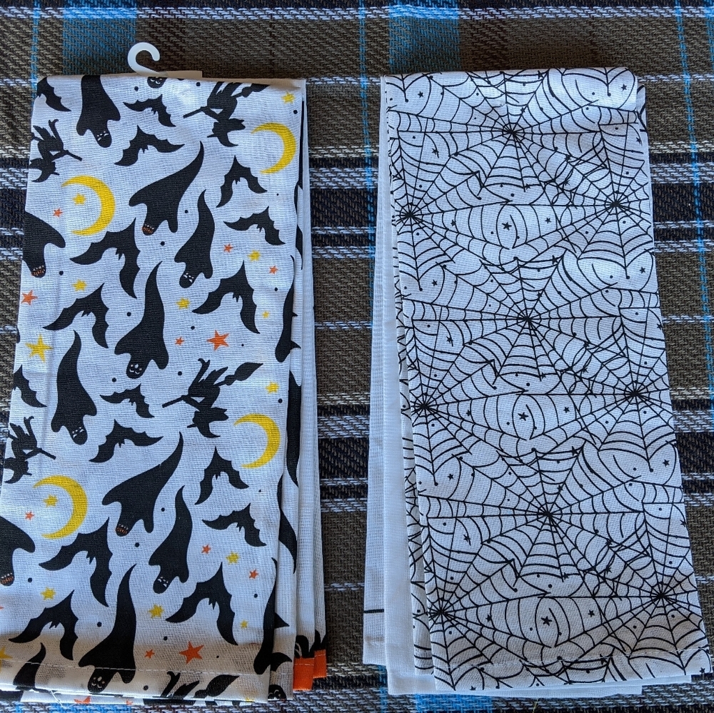 Cute Halloween Tea Towels Trick or Treat - Picture 2 of 8